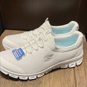 Skechers White Glide-Step Sneakers